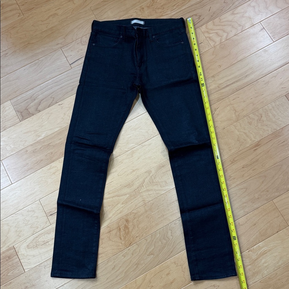 Uniqlo 30 x 32 Black Denim Jeans 30 x 32
